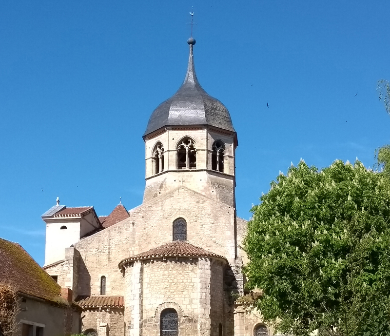 Le chevet de Bellenaves